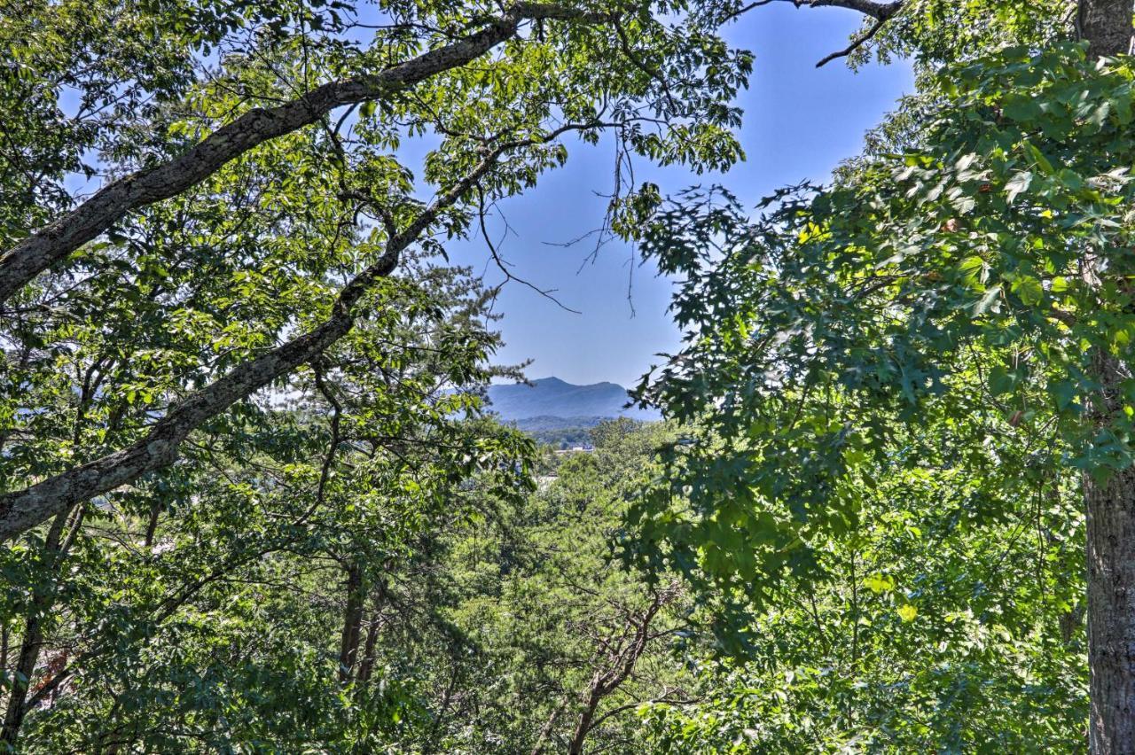Luxe Cabin With Hot Tub, Theater, Pool Table, Arcade Pigeon Forge Exterior foto